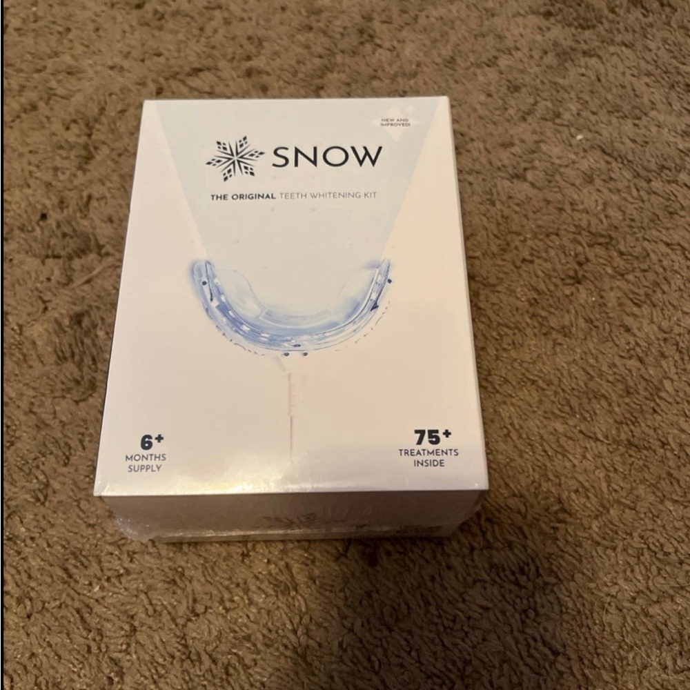 SNOW teeth whitening kit
